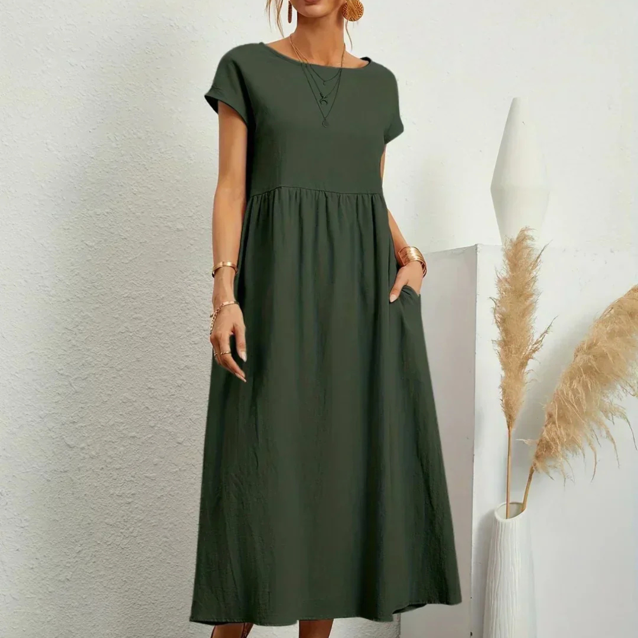 Indie™ GraceCircle Midi Dress