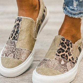 Vaila™ Comfy Walk Patch Sneakers